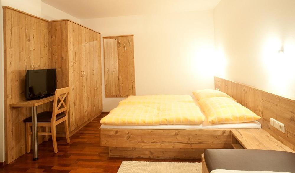 Ferienhaus Deutschmann 상트조한임퐁가우 외부 사진